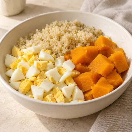 Huevo con quinoa y calabaza Huevo con quinoa y calabaza